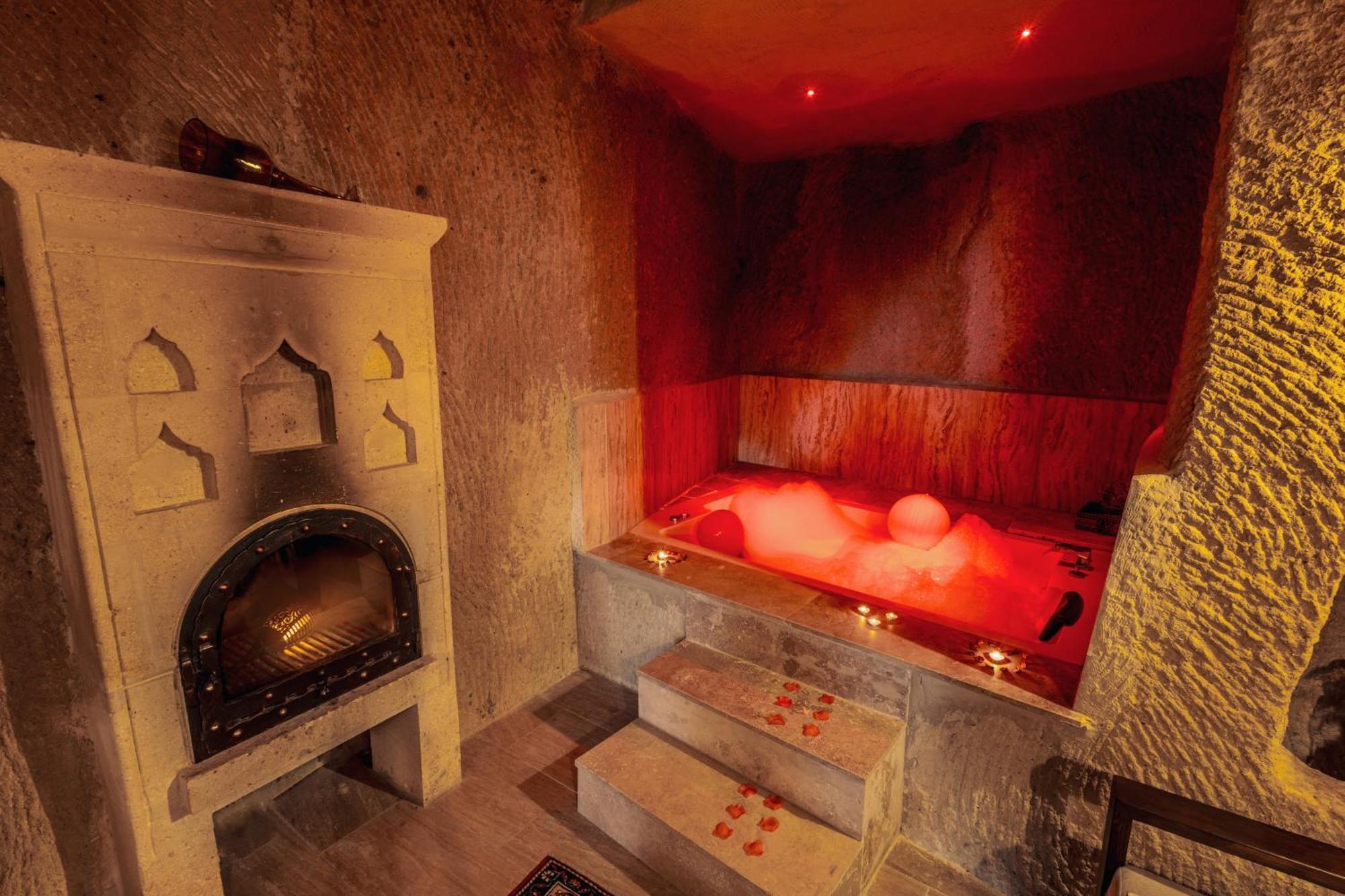 Tafana Cave & Stone Lodge Урґюп Екстер'єр фото
