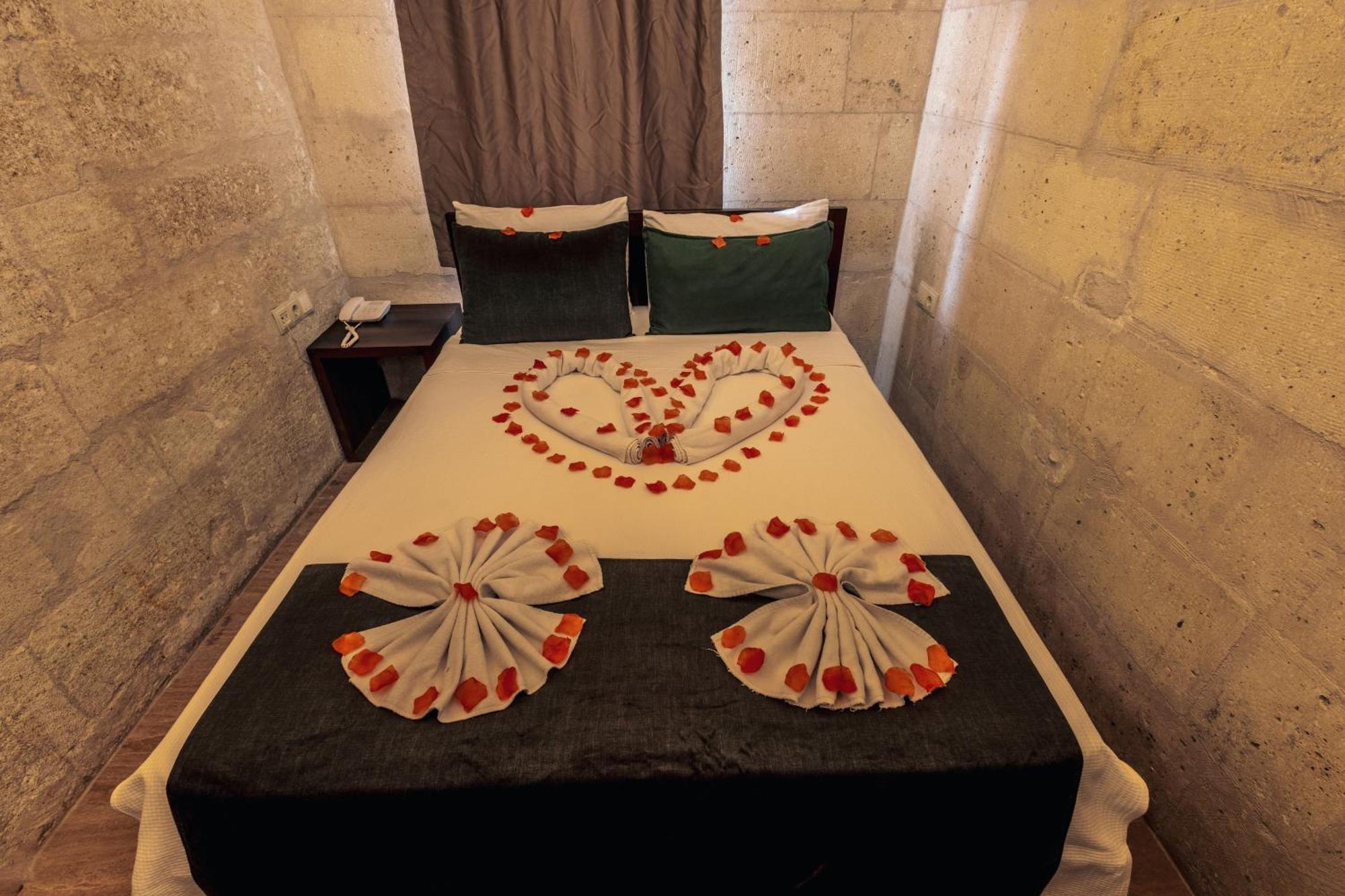 Tafana Cave & Stone Lodge Урґюп Екстер'єр фото