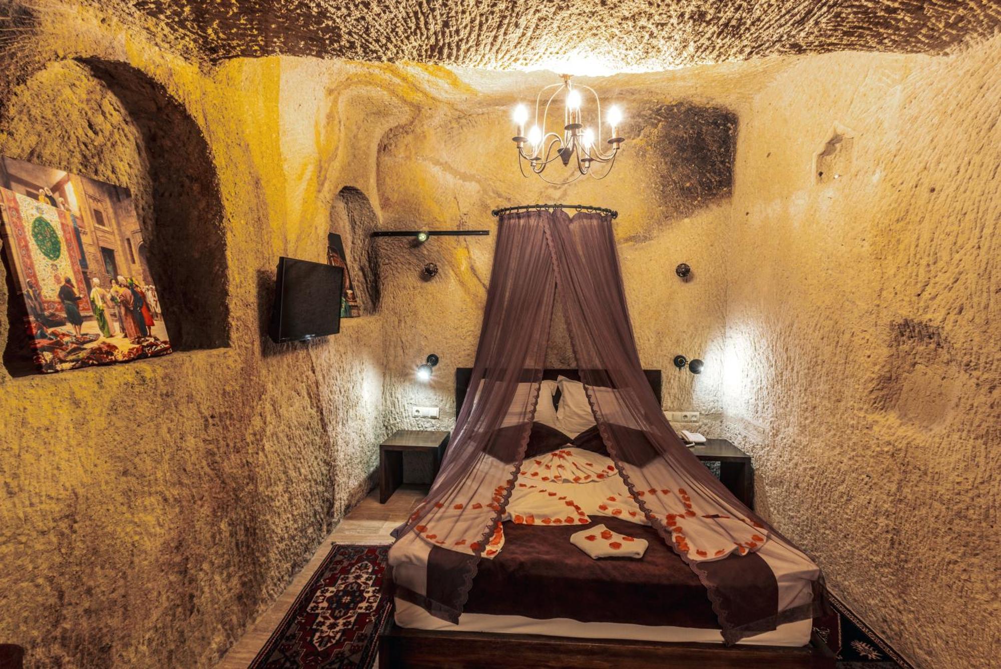 Tafana Cave & Stone Lodge Урґюп Екстер'єр фото