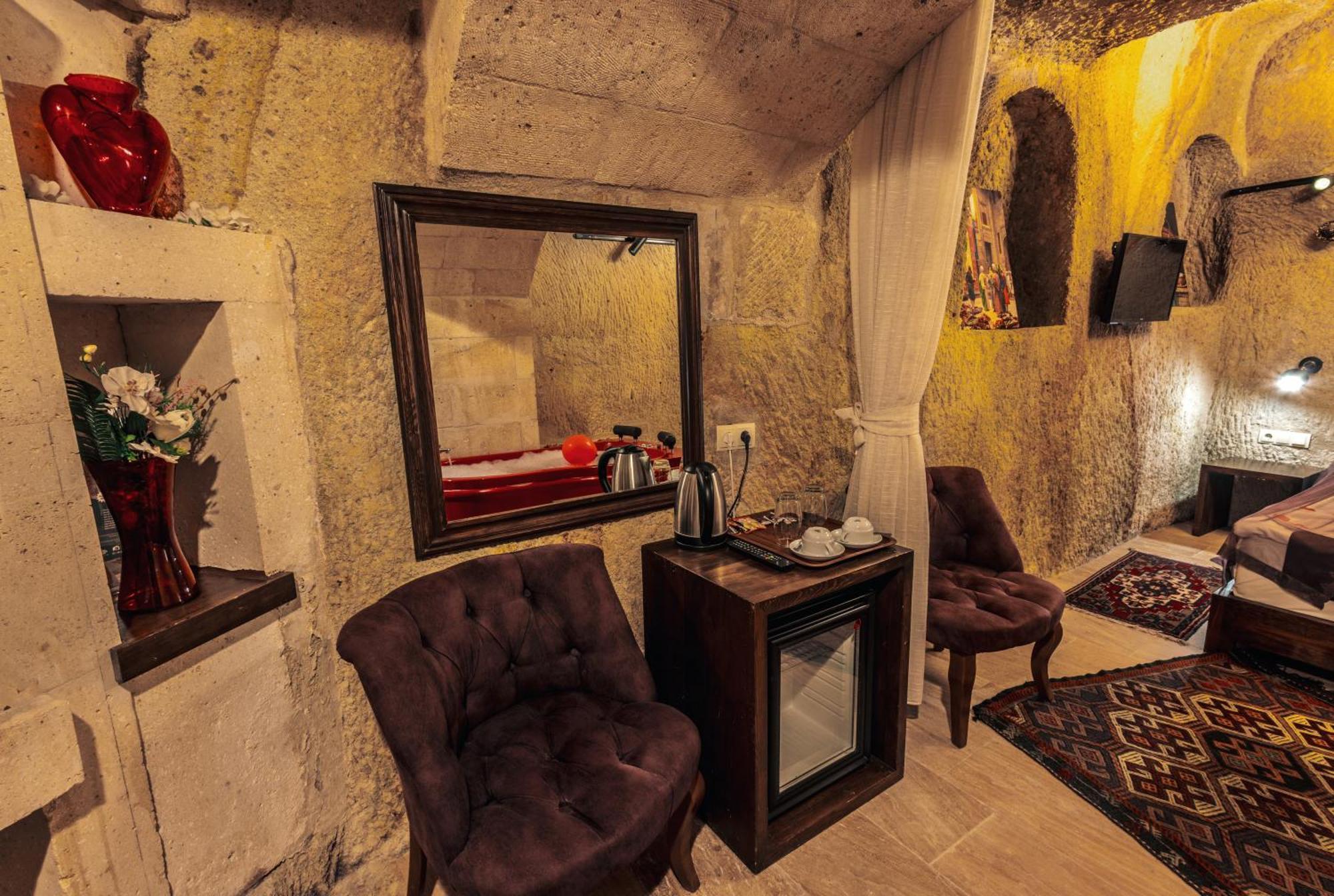 Tafana Cave & Stone Lodge Урґюп Екстер'єр фото