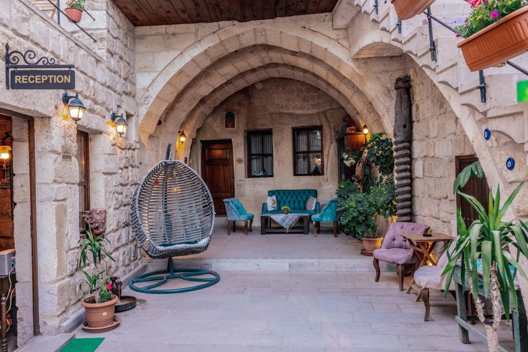 Tafana Cave & Stone Lodge Урґюп Екстер'єр фото
