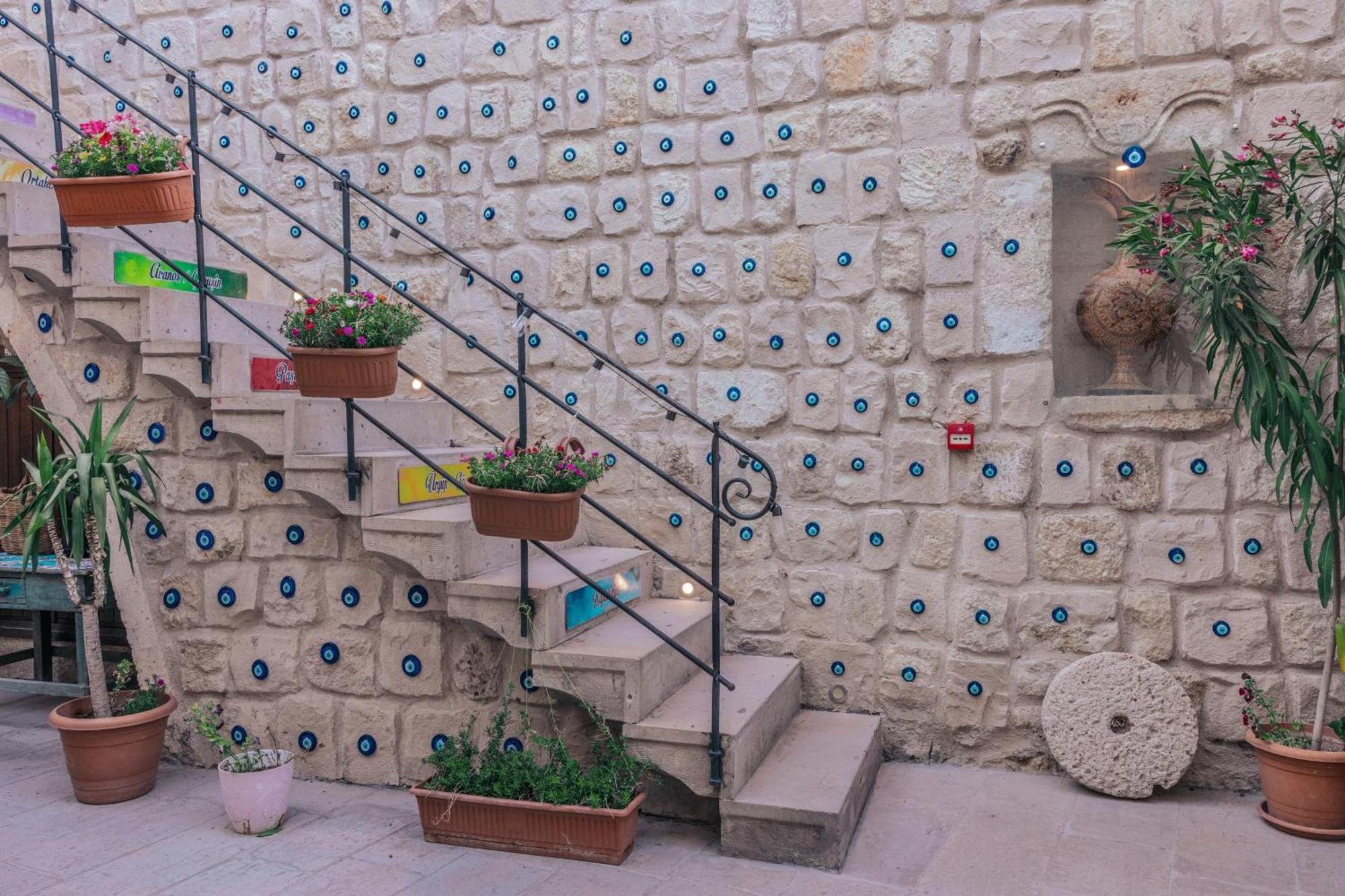 Tafana Cave & Stone Lodge Урґюп Екстер'єр фото