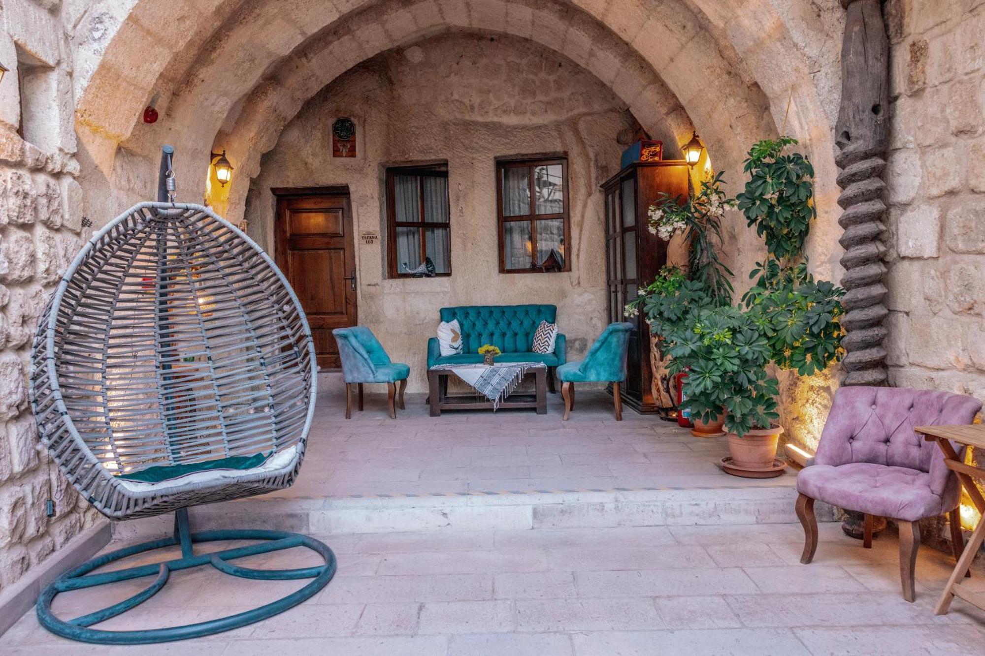 Tafana Cave & Stone Lodge Урґюп Екстер'єр фото