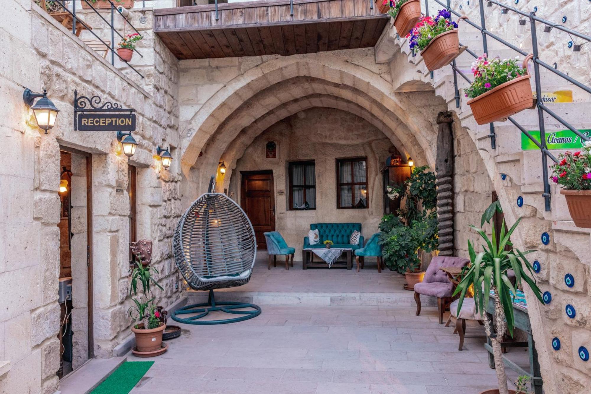 Tafana Cave & Stone Lodge Урґюп Екстер'єр фото