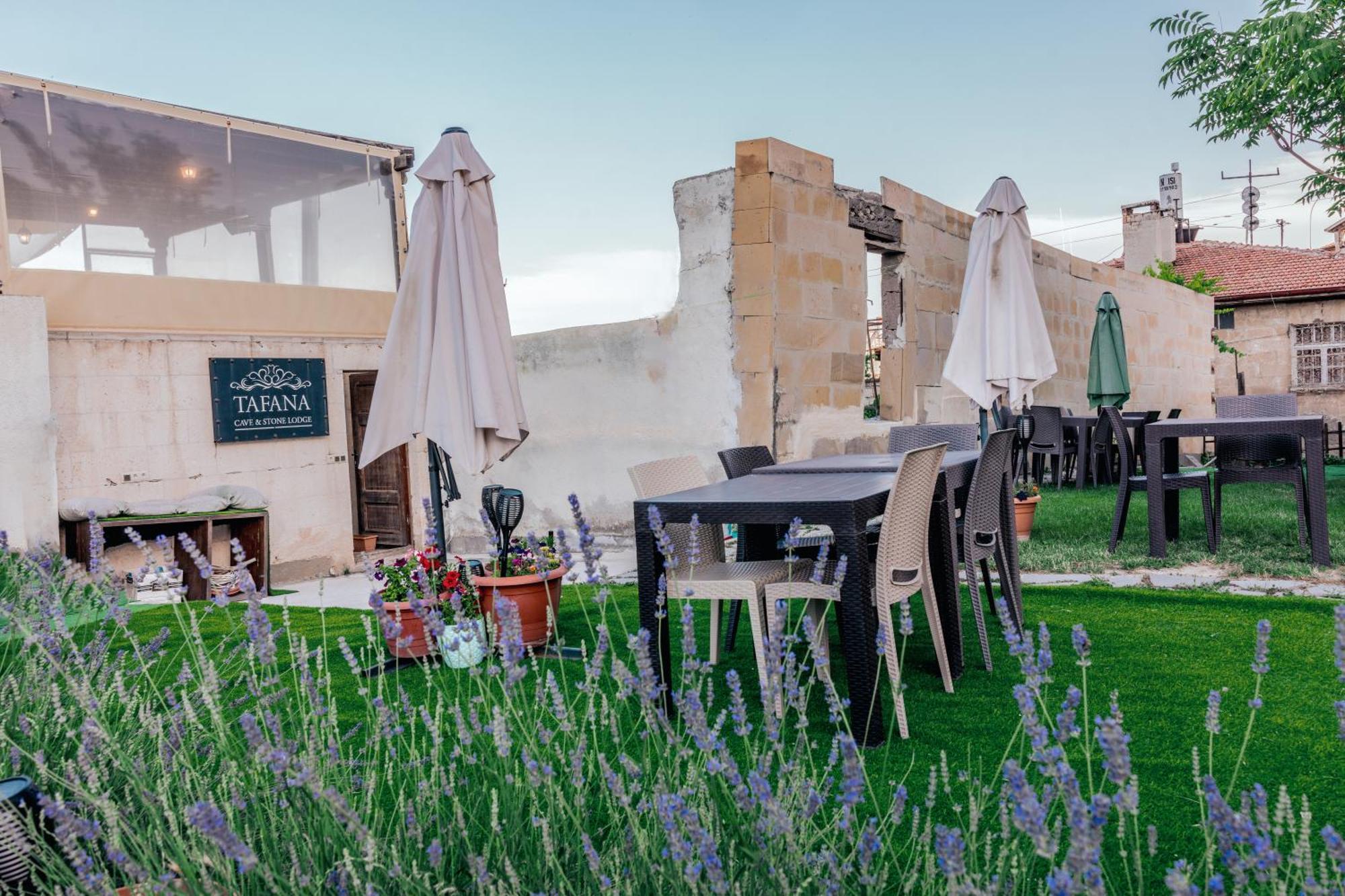 Tafana Cave & Stone Lodge Урґюп Екстер'єр фото